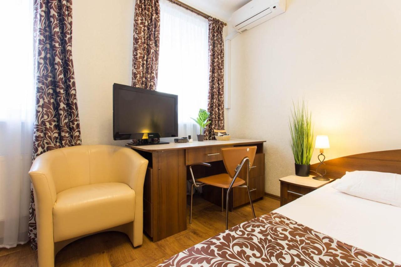 Excellent Studio Apartment In The Center - Kravtsova Lane 13B Kharkiv Exterior photo