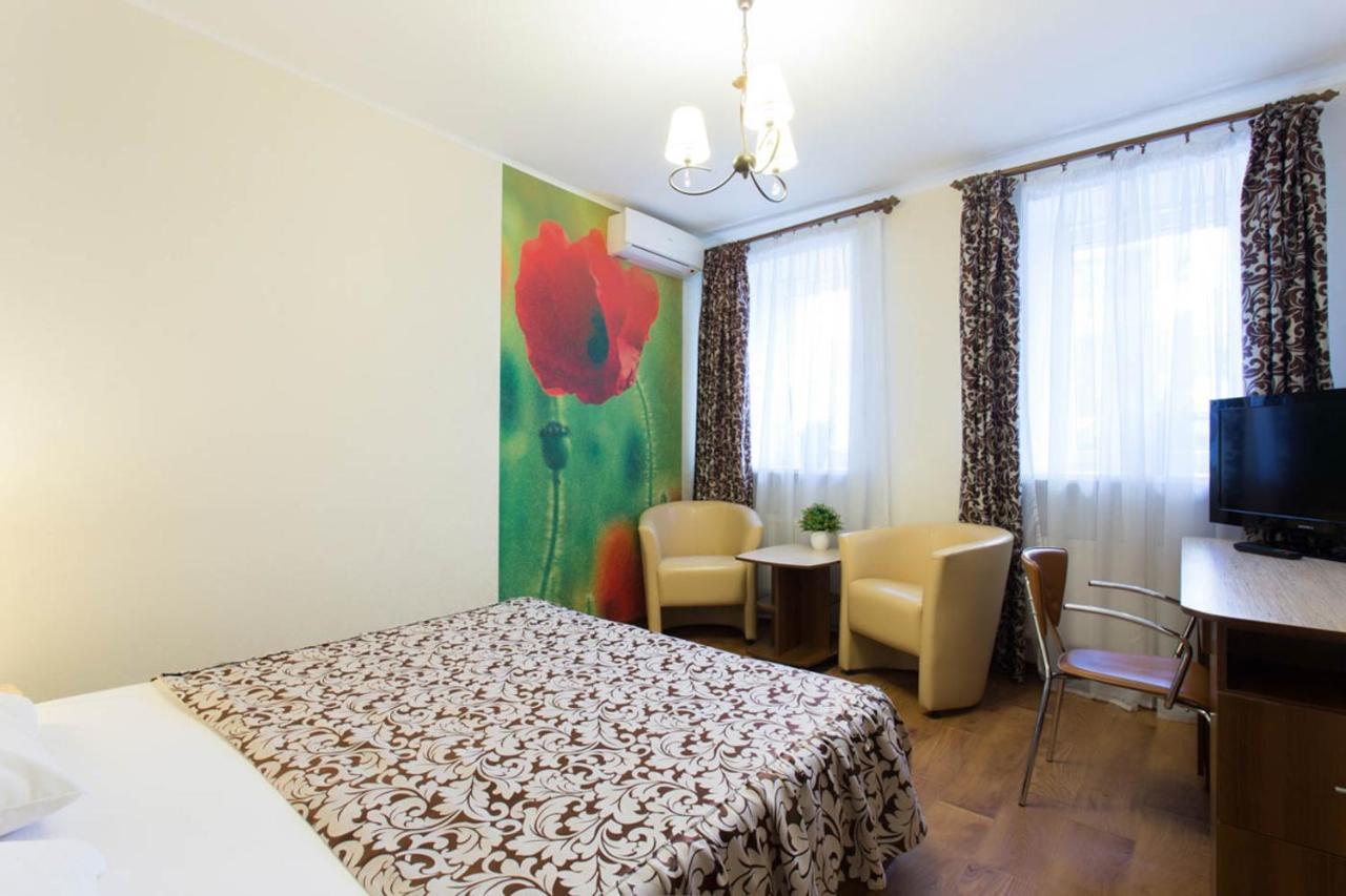 Excellent Studio Apartment In The Center - Kravtsova Lane 13B Kharkiv Exterior photo